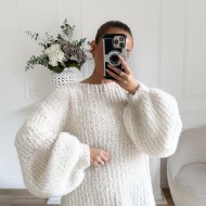 MAXI PULL DOUDOU BLANC CASSÉ